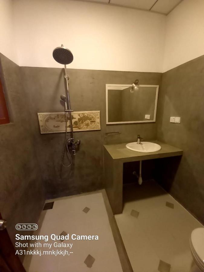 La-Vira Beach Villa Hikkaduwa Bagian luar foto