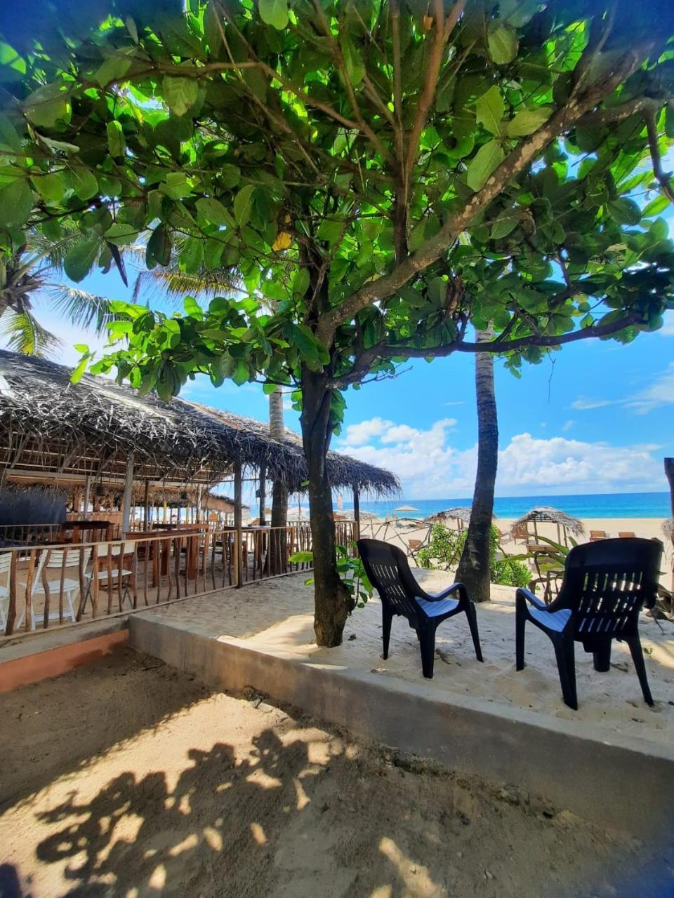 La-Vira Beach Villa Hikkaduwa Bagian luar foto