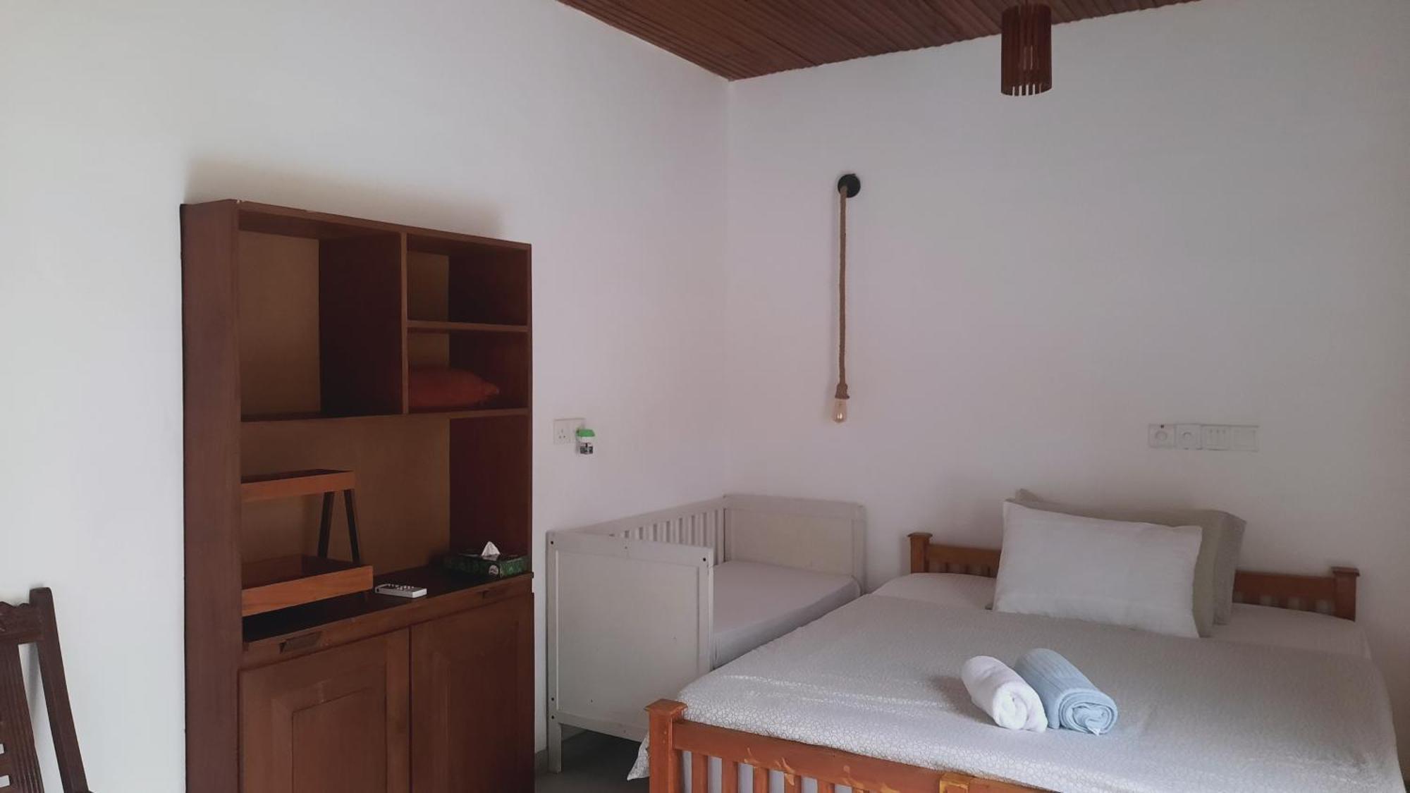 La-Vira Beach Villa Hikkaduwa Bagian luar foto